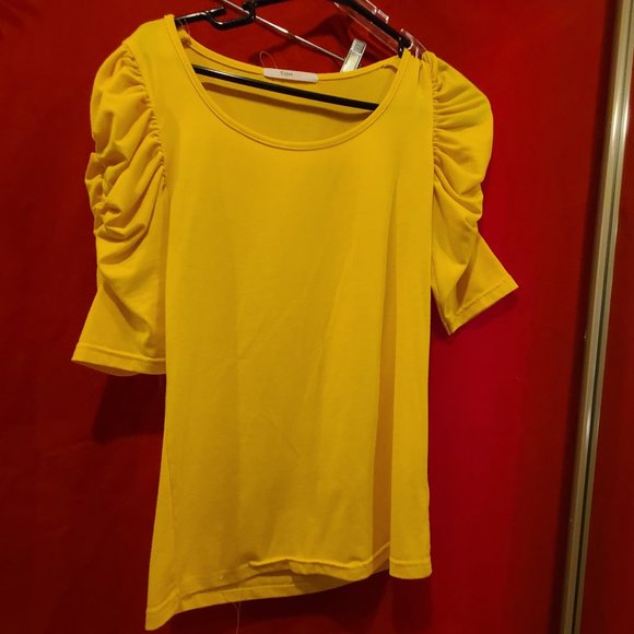 Top Yellow - Picture 1 of 2